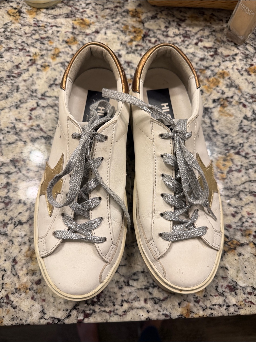 Golden goose size 37 high star